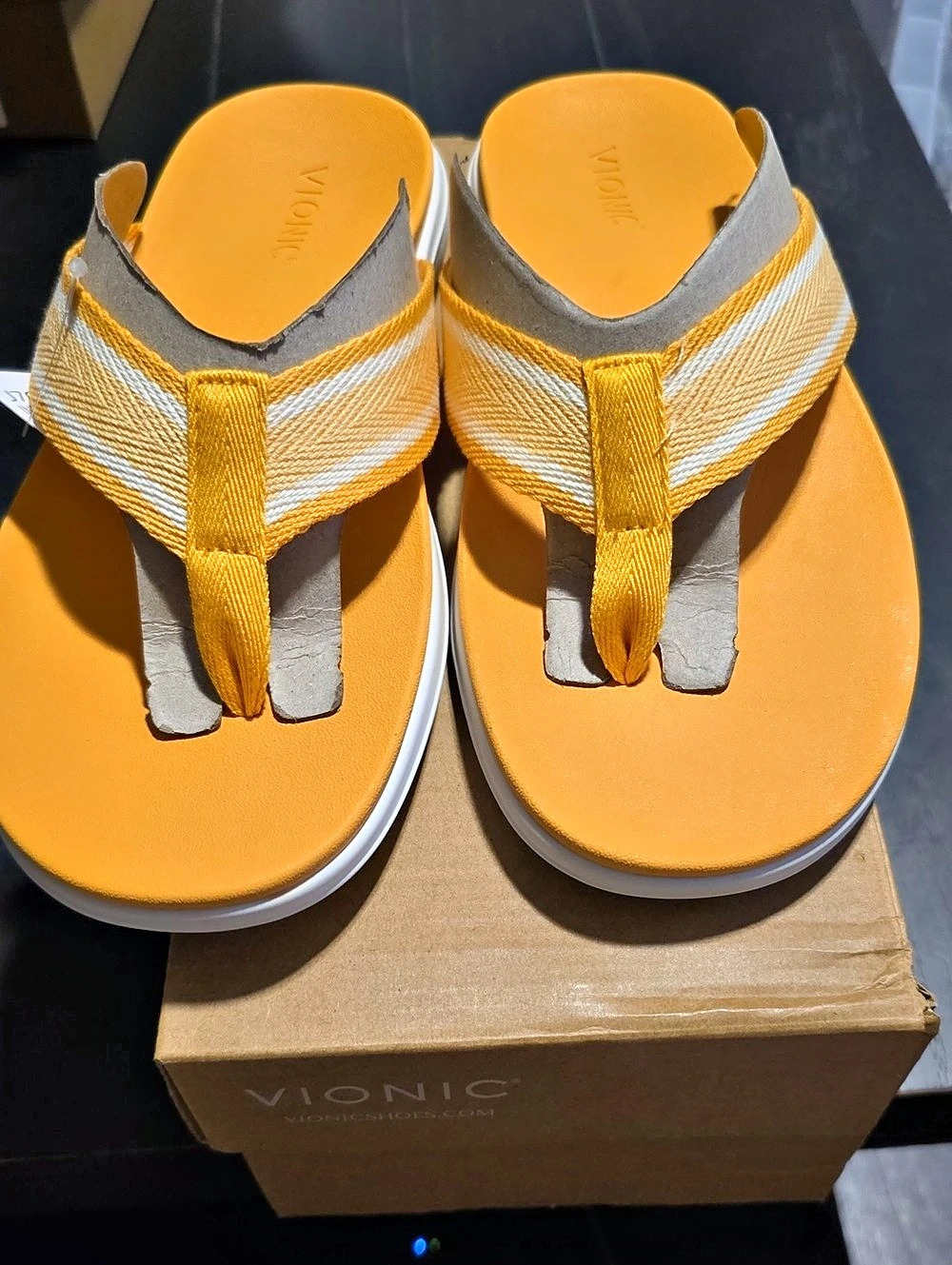 Vionic Indigo Nylon Toe Post Sandal Striped Amber Yellow Multi NIB